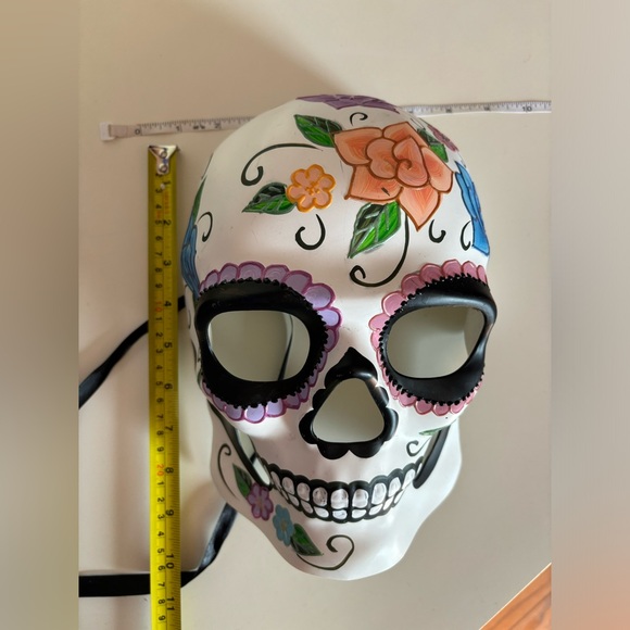 Sugar Skull Mask - Picture 7 of 8